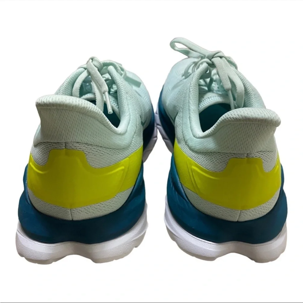 SOLD! New HOKA Men’s Running Mach 4 Sneakers - Picture 6 of 10